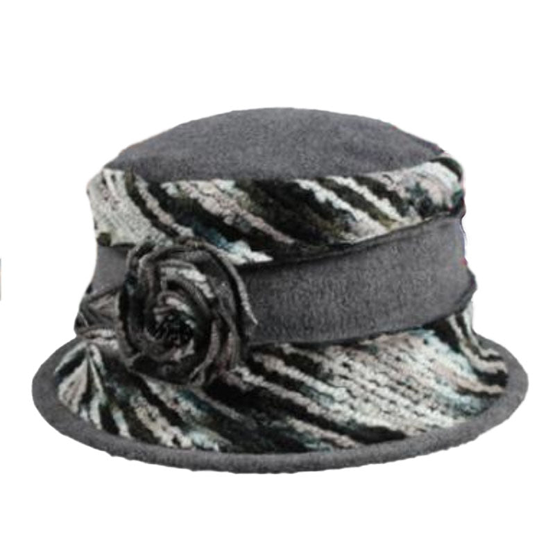 FleeceBeaniewithColorfulThreadAccentbyJSAforWomen.jpg