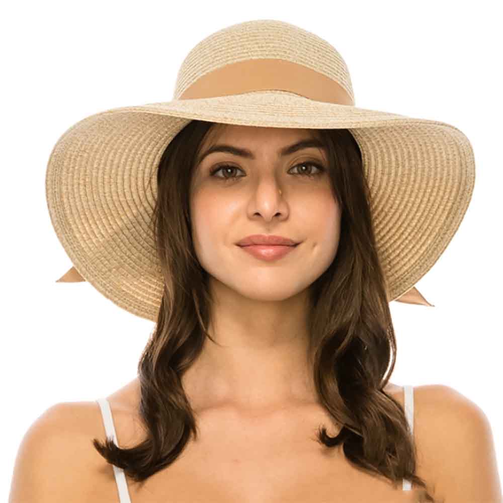 Packable_WashableSplitBrimStrawSunHat-BoardwalkStylenaturalhatonmodel.jpg