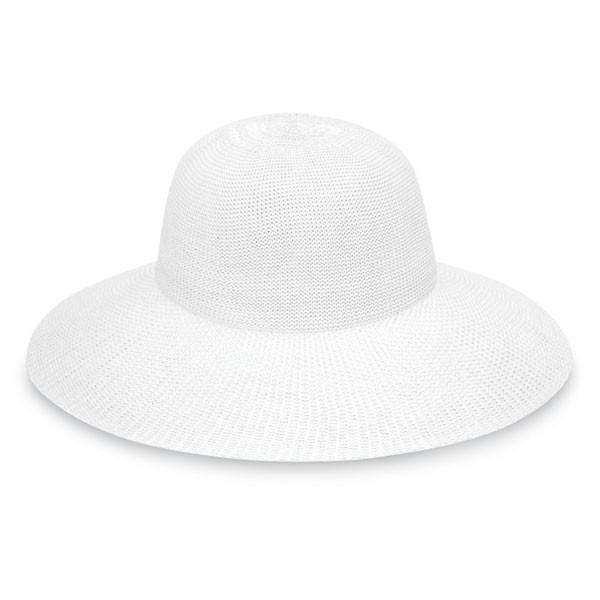 VictoriaDiva_White.jpg